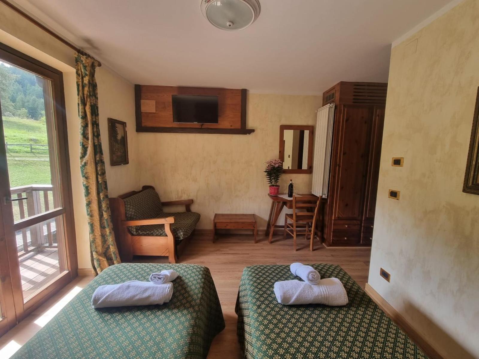 Park Hotel Gran Bosco Соз-д'Улькс Екстер'єр фото