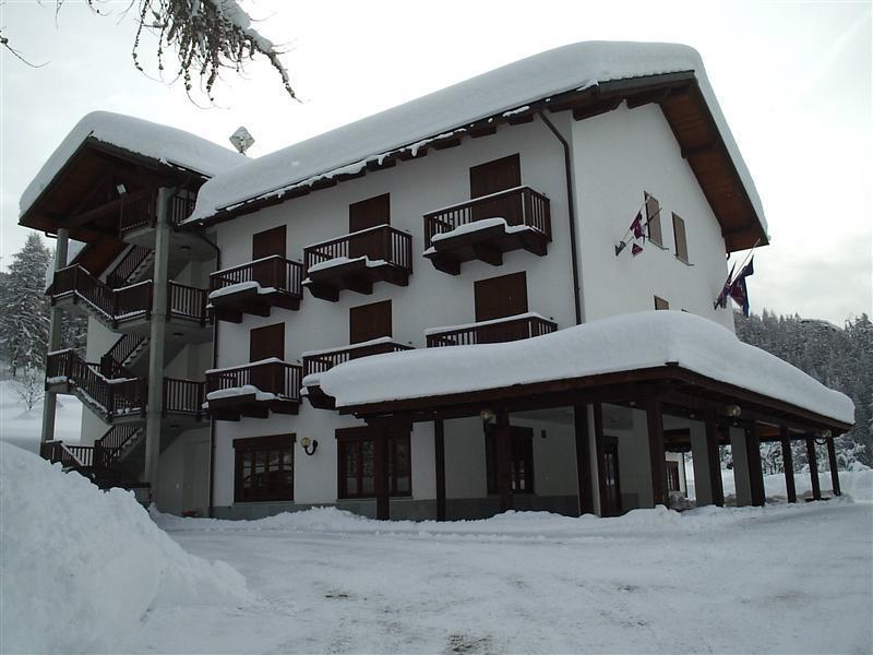 Park Hotel Gran Bosco Соз-д'Улькс Екстер'єр фото